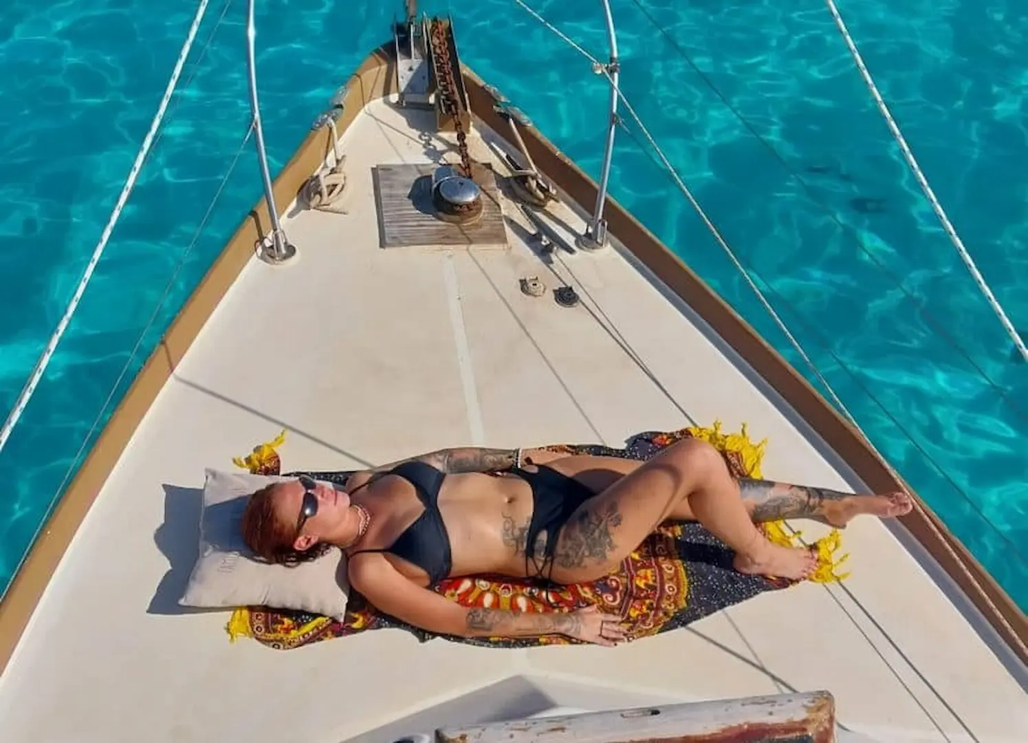 sailboat-sanblas-outdoor-yatch-chill-sunset